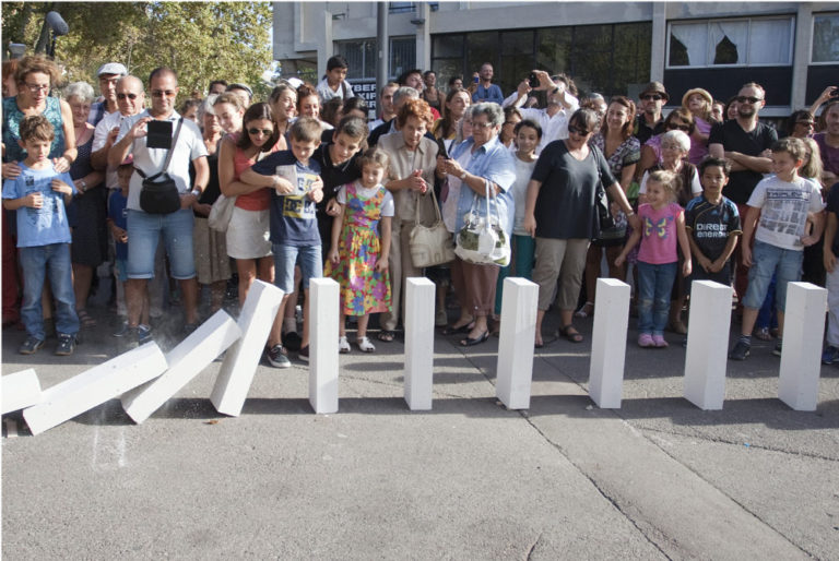 Bouw mee aan Dominoes